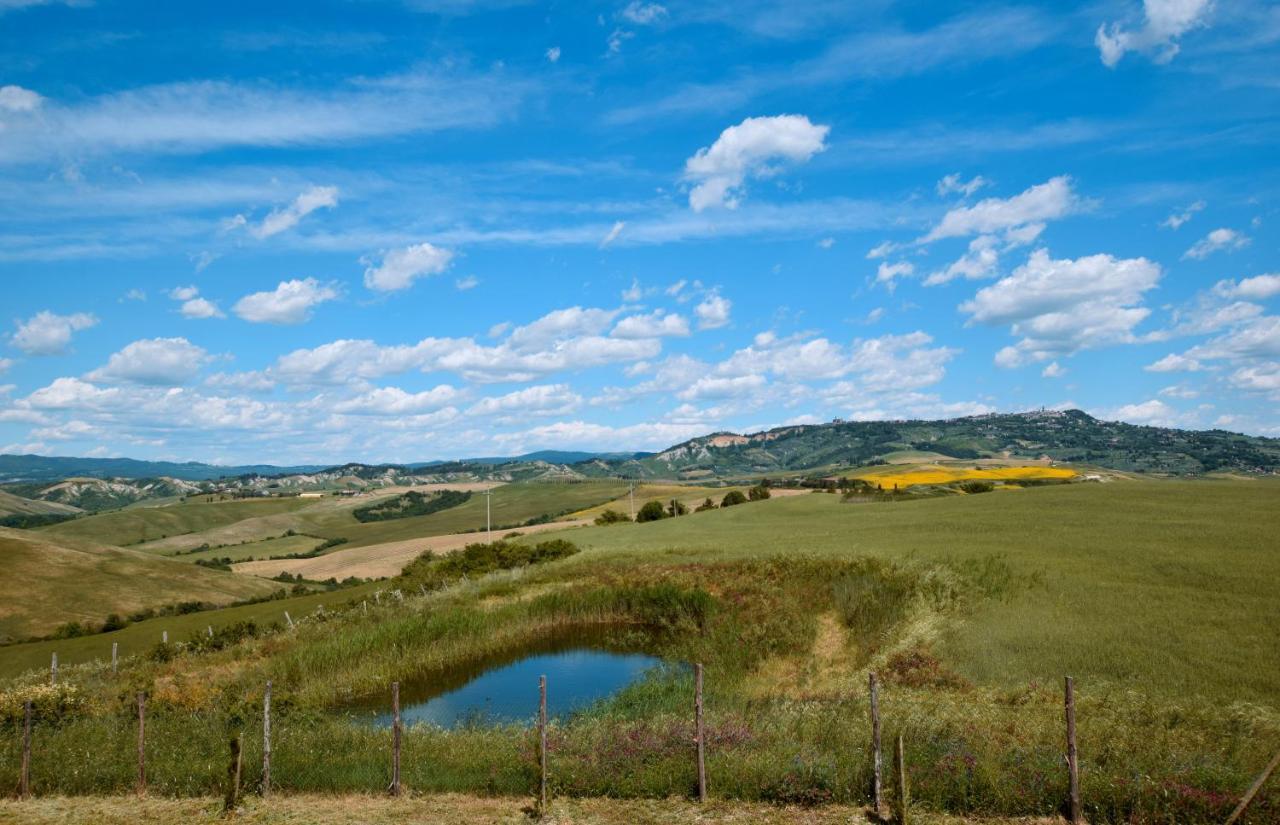 I Tre Casali Apartamento Volterra Exterior foto