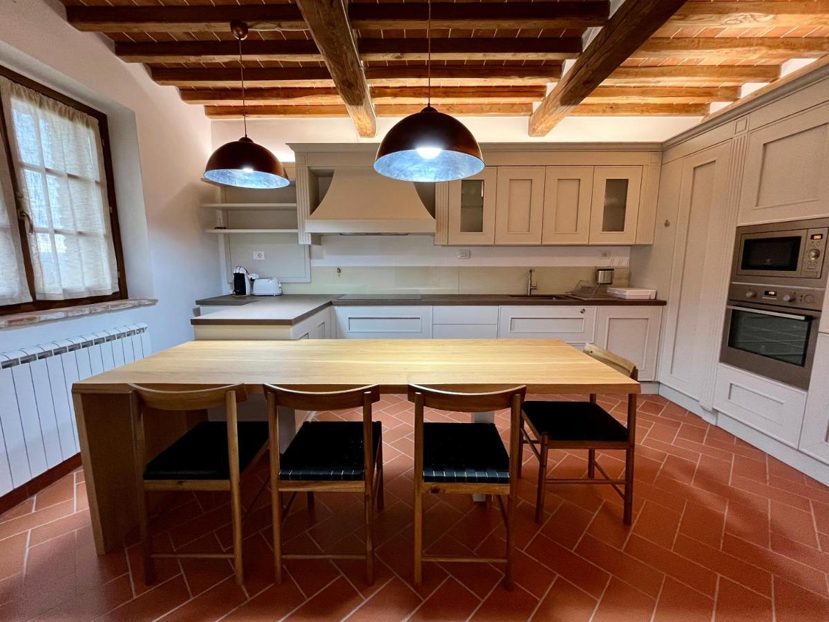 I Tre Casali Apartamento Volterra Exterior foto