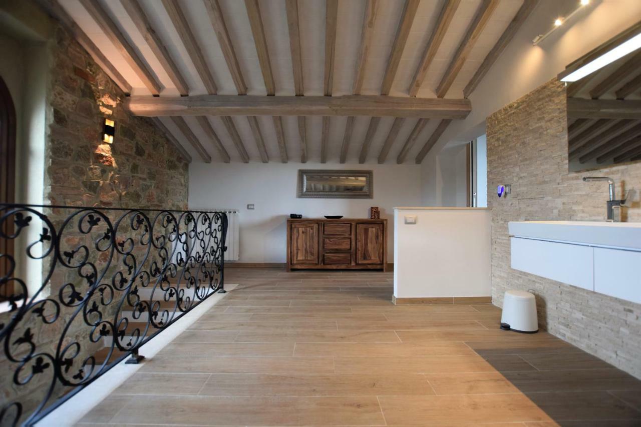 I Tre Casali Apartamento Volterra Exterior foto